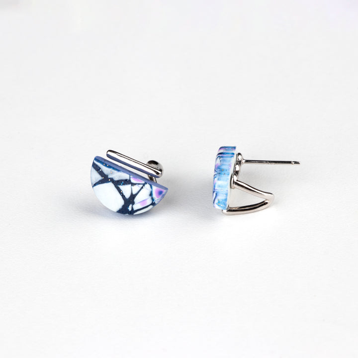 Fancy Semi-circular Stud Earrings - Silver Blue Marble - Jesnomi