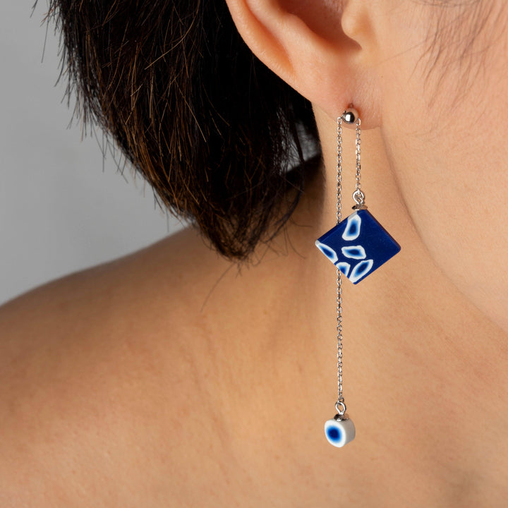 Dangle Adjustable Earrings - Blue and White Shibori - Jesnomi